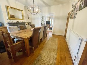Dining Room - click for photo gallery
